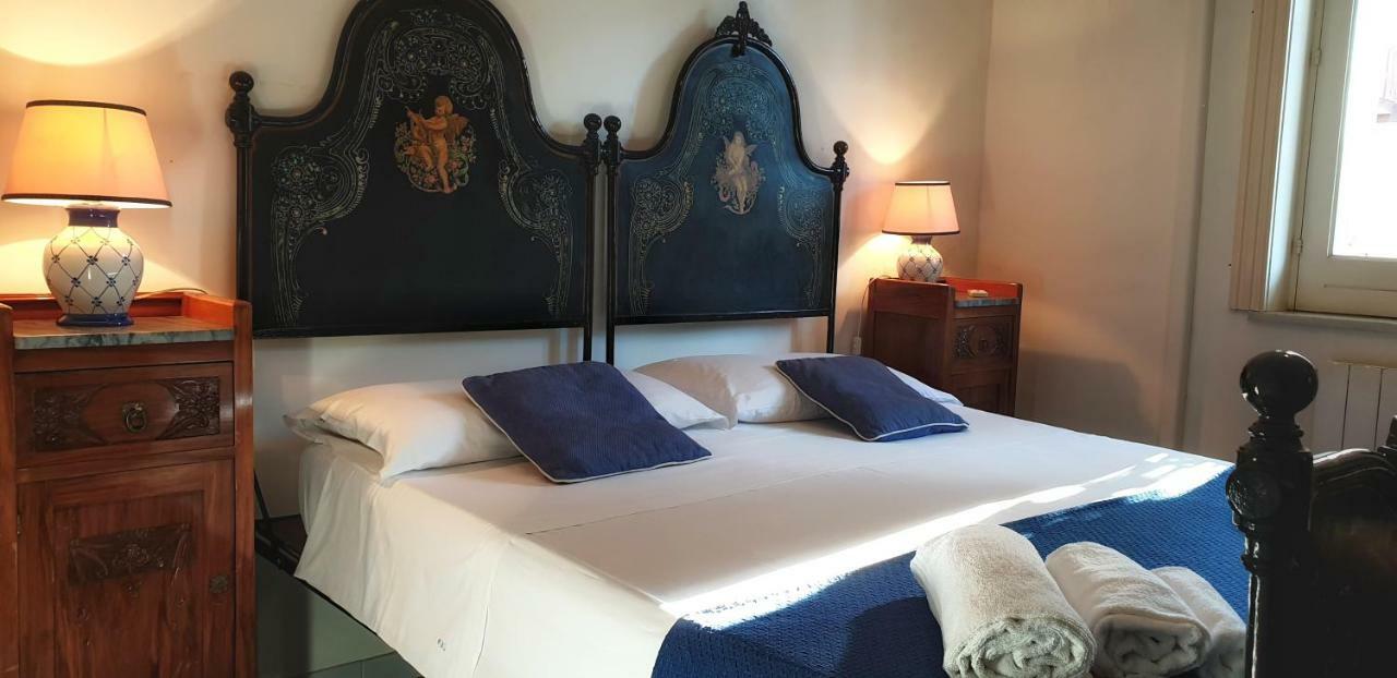 Villa Del Melograno Patti Buitenkant foto